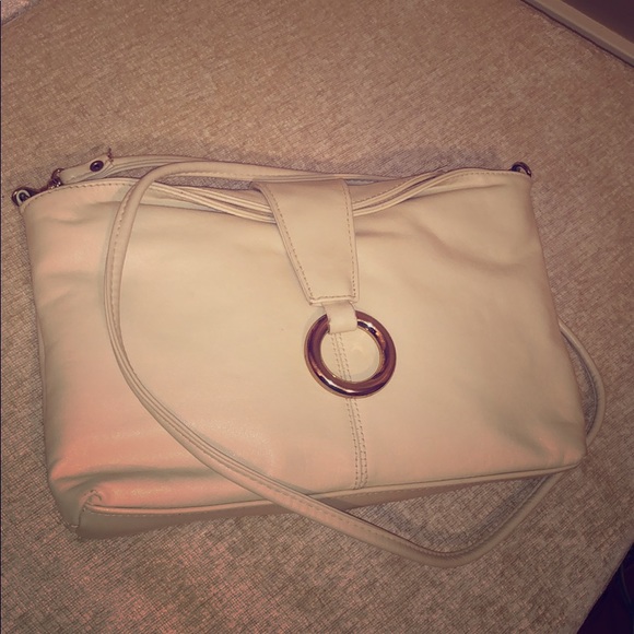 Vintage Cream Leather Purse Gold Ring Crossbody - Picture 1 of 6